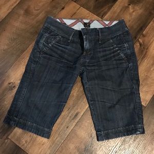Vigoss brand Bermuda shorts